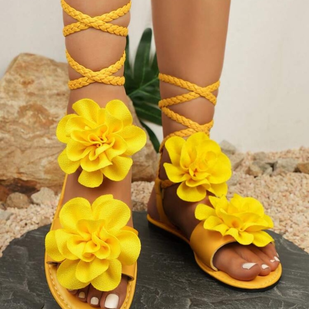 Fashionable 3D Floral Decor Summer Roman Gladiator Sandals For Women